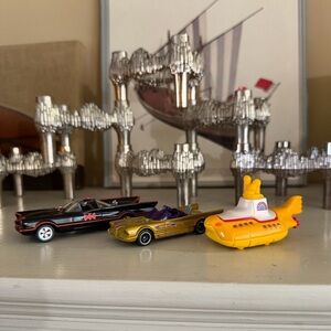 Hot Wheels Die-Cast Movie & TV Vehicle Collection (3-Pack)